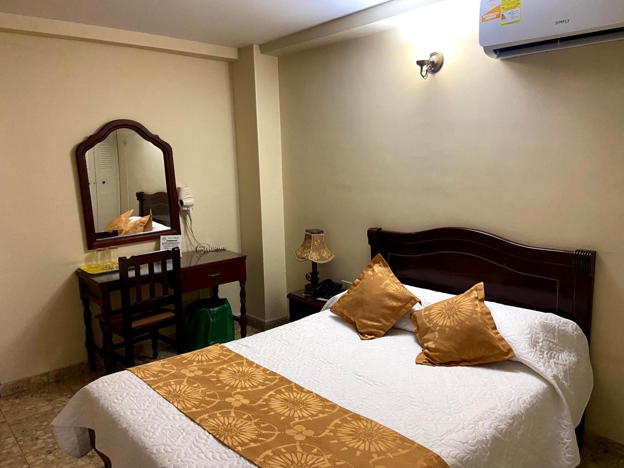 Hotel Khalifa 内瓦 外观 照片